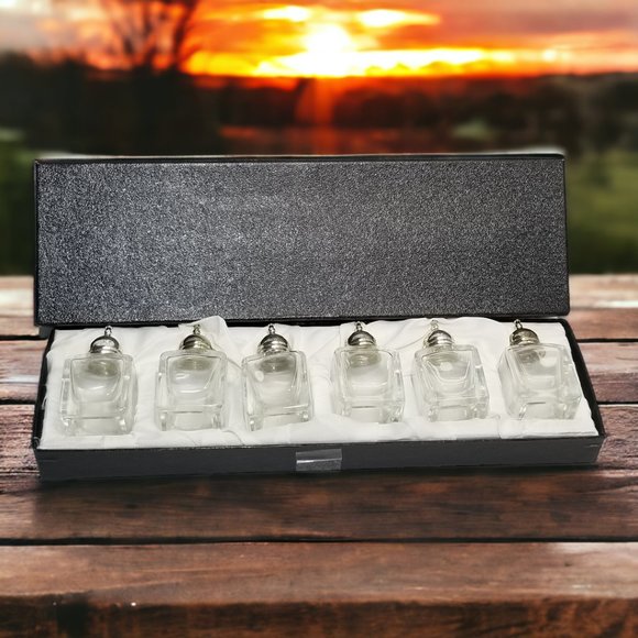 "Vintage Glass Mini Salt & Pepper Shakers w/ Silver Tops  Original Box Set-6 - Picture 2 of 11